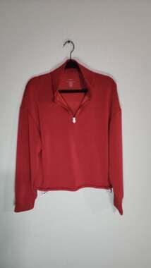 Varley Sian Spacer Half Zip Pullover in Red with Bungee Hem
